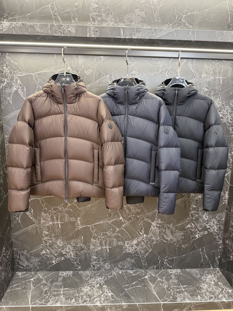 몽클레르 로고 패치 후드 다운 재킷 - 여자 패딩 미러급 참고 이미지